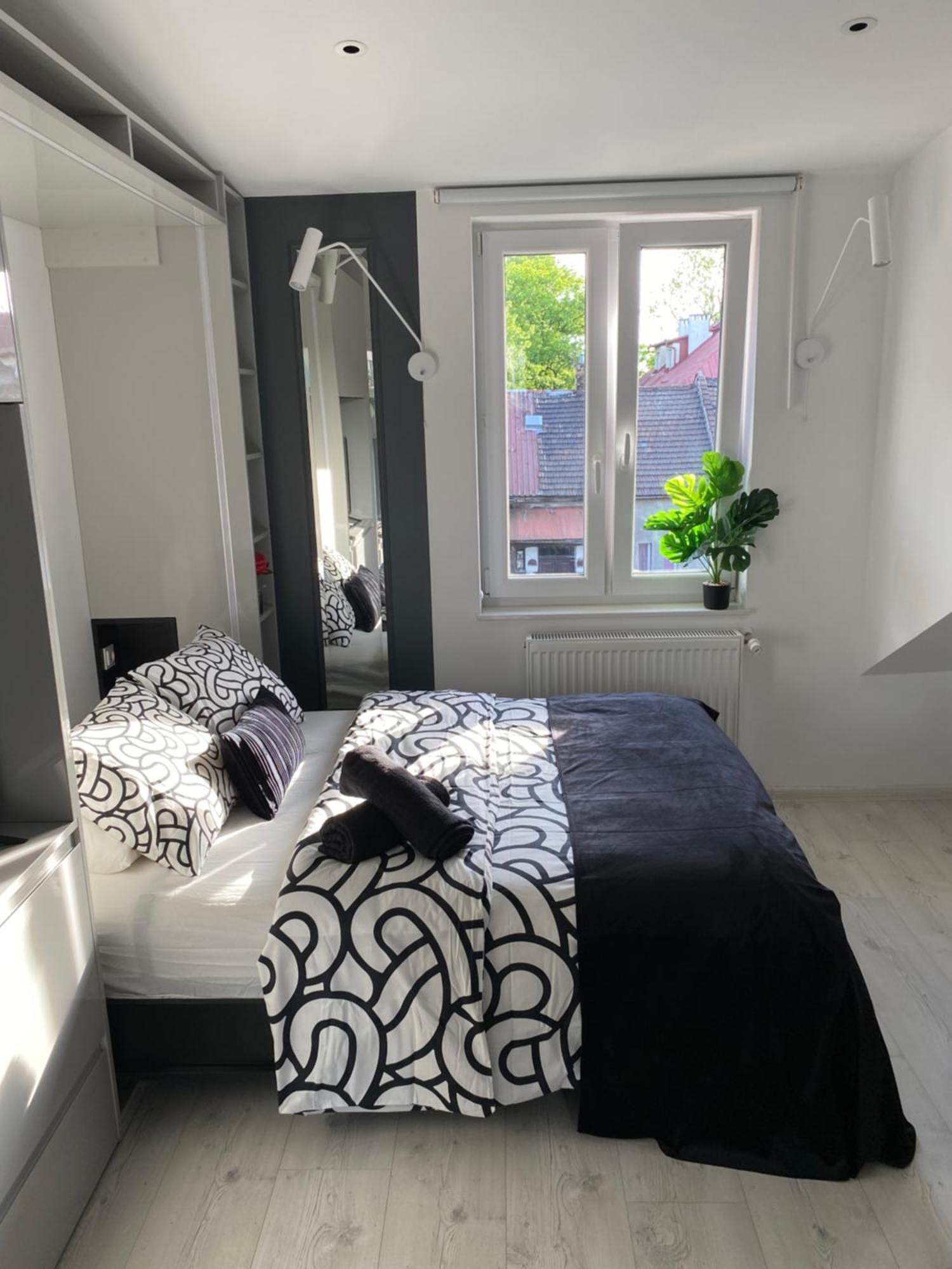 Lovers' Loft Apartment In Krakow - Orawska 7 Exterior photo